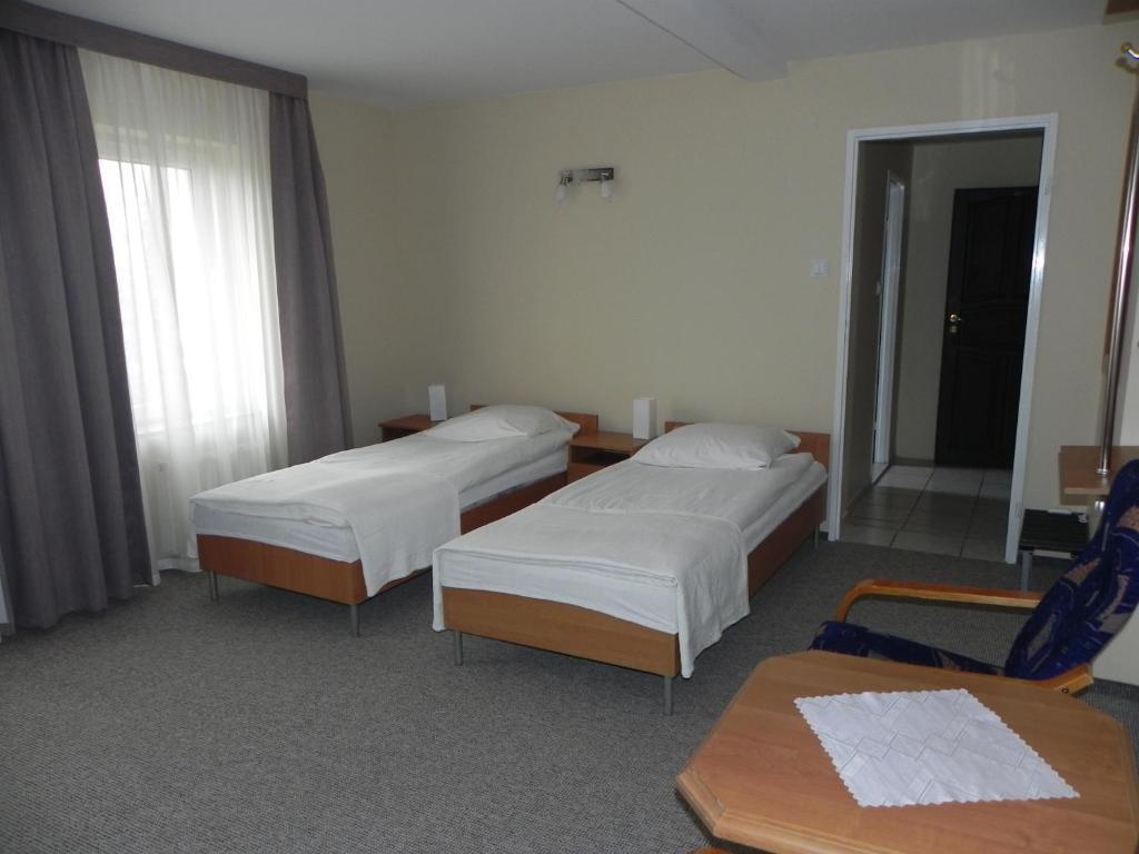 Pensjonat Galery Świebodzice Camera foto